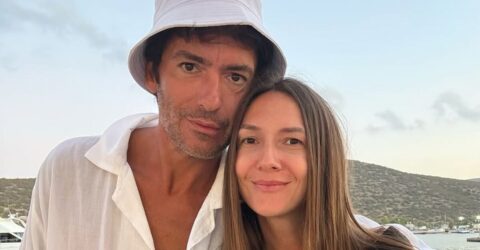 Adela Popescu dezvăluie cine e șeful în casa cu 3 băieți după 11 ani de căsnicie