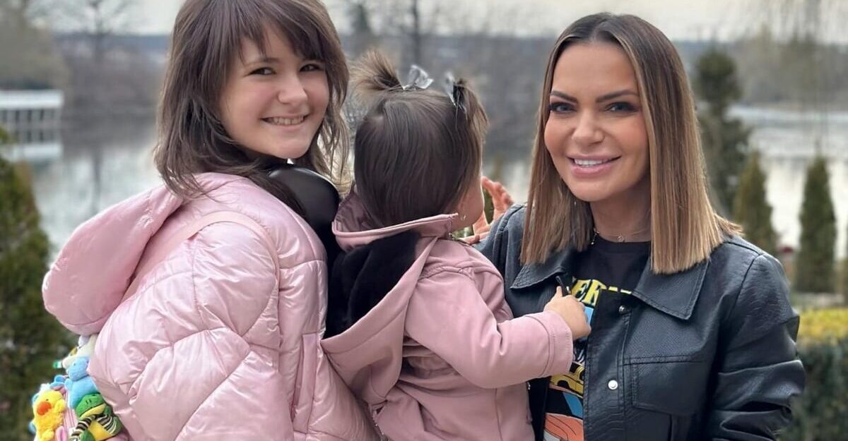 Andreea Antonescu, o nouă viață în America alături de fete – trăim pentru noi