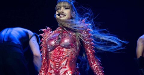 Lisa de la Blackpink a impresionat la Coachella într-un body futurist Iris van Herpen