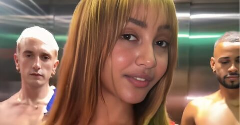 PinkPantheress aduna 461.000 de like-uri cu un dans provocator in bikini pe TikTok