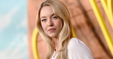 Sydney Sweeney anunta nunta din Euphoria intr-o rochie corset Philosophy