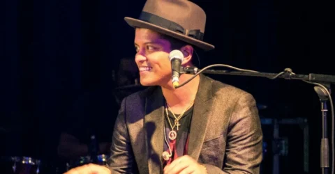 Bruno Mars a primit o strada în Las Vegas. Mesajul amuzant trimis de tatal sau