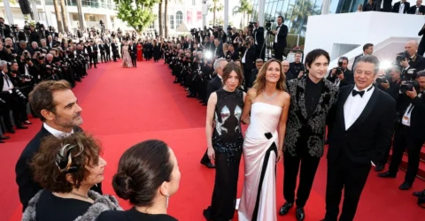 Call My Agent revine cu un film pe Netflix. George Clooney și Eva Longoria pe lista de actori