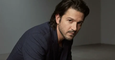 Diego Luna lanseaza filmul Ashes la Cannes. Actorul din Star Wars a ramas fara mama la 2 ani