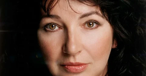 Kate Bush castiga primul premiu de regie. Scurtmetrajul ei animat ajuta copiii afectati de razboi