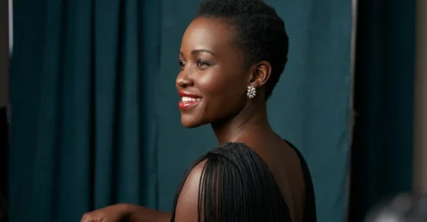Lupita Nyongo raspunde criticilor pentru The Odyssey. Actrita joaca rolul Elenei din Troia