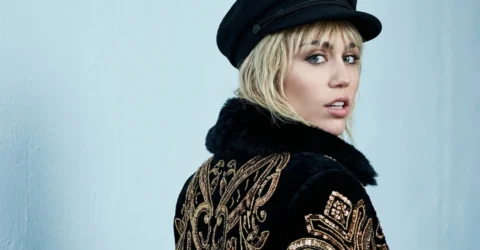 Miley Cyrus primeste stea pe Walk of Fame. Artista explica de ce refuza sa se grabeasca
