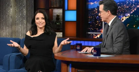 Stephen Colbert s-a sarutat cu Pedro Pascal la TV. Ultimul episod The Late Show e pe 21 mai