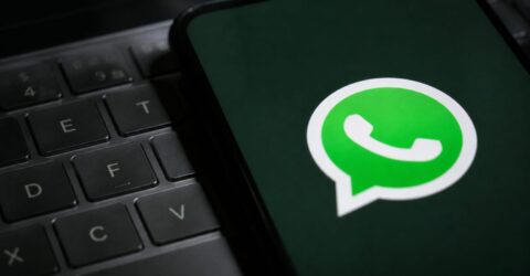 WhatsApp schimbă felul în care începi conversațiile. Ce câștigi când numărul tău rămâne privat