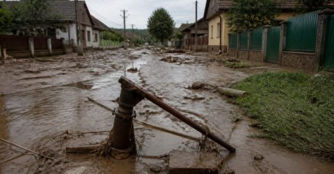 Ministerul Sănătății cere prudență maximă în Prahova, după inundații