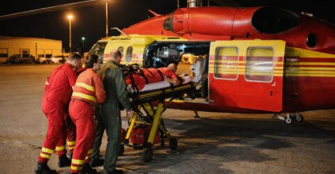 18 ani, stare critică, zbor spre București cu ECMO. Ce înseamnă premiera reușită de echipa Floreasca