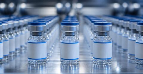 Vaccinurile ARNm trec testul încrederii după miliarde de doze. Ce câștigi când alegi informația bazată pe dovezi