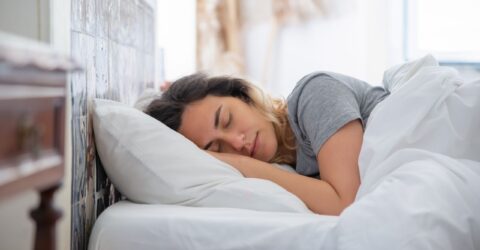 Aerul din dormitor contează la fel de mult ca salteaua — explicat de Dormeo