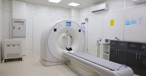 Când merită să faci scanarea pentru calciul din arterele coronare și când nu te ajută