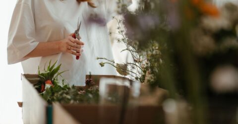 Cum amenajezi grădina care îți oferă flori pentru buchete din primăvară până toamna