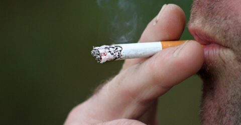 Fumul de tutun second-hand a fost asociat cu 1,66 milioane de decese premature în 2023