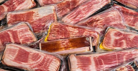 20 de mostre de bacon au fost comparate în orb la gust și textură. Ce alegi pentru felii groase, profil clasic sau buget