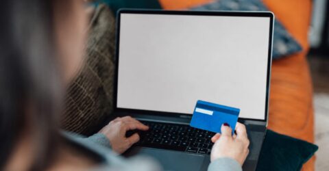 Ce verifici la garanția de minimum 2 ani înainte să plătești și cum ceri repararea