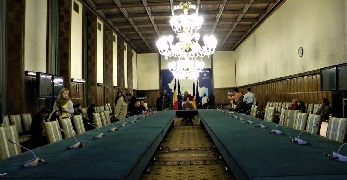 Guvernul alocă încă 3,47 miliarde de lei pentru plata pensiilor. Ajutorul din decembrie rămâne neschimbat