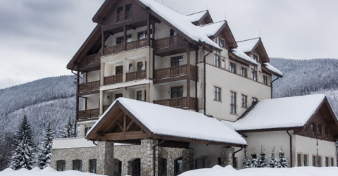 La Hotel Orizont din Predeal, Revelionul costă de la 8.700 de lei pentru o familie cu doi copii