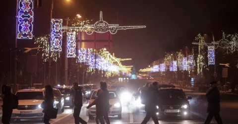 Luminițele de Crăciun din București se aprind pe 27 noiembrie 2026 pe marile bulevarde