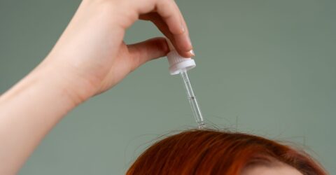Cum folosești minoxidilul pentru rezultate în 3-6 luni și ce precauții iei dacă ai pisică