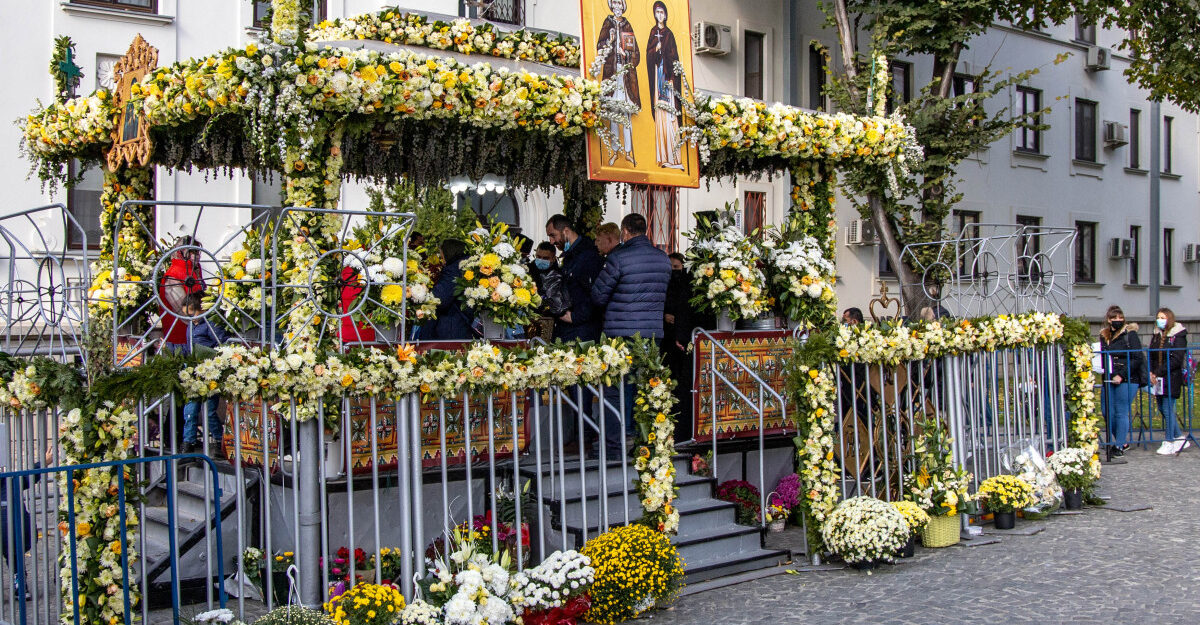 Tudor Ciuhodaru avertizează pelerinii de la Iași că frigul și pauzele de tratament îi pot duce la Urgențe
