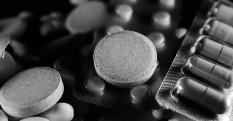 Zahărul ar putea accentua efectele antibioticelor asupra bacteriilor benefice din intestin